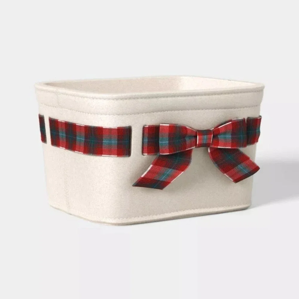 Plaid Bow Basket‎ Red - Threshold, Target Christmas 2025